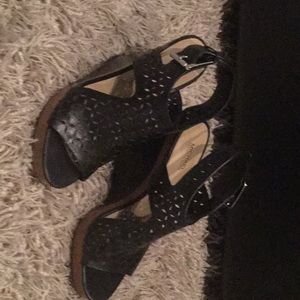 Michael Kors Wedge size 7.5
